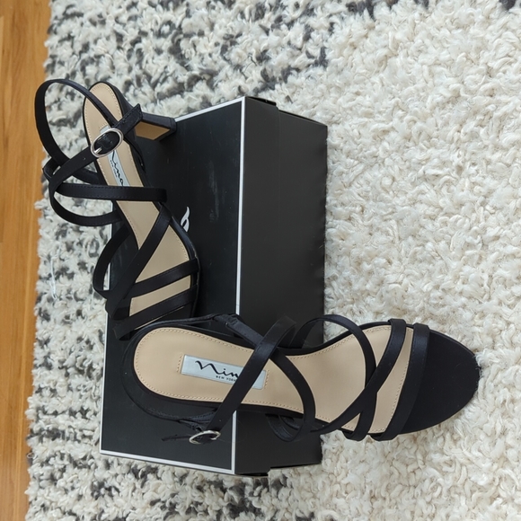 NWB Nina Genaya evening dress sandals - Picture 5 of 9